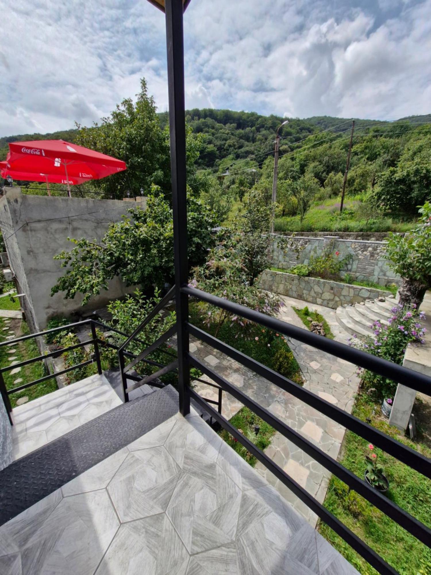 Ananuri Veranda- Hotel Guest House Exterior photo